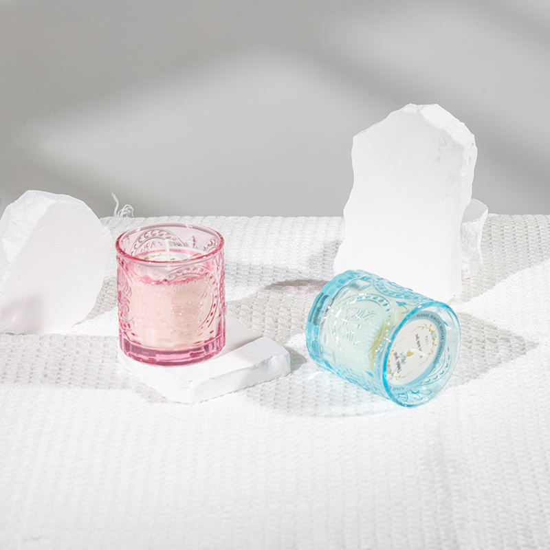 Lumanare parfumata cu sticla gratioasa de Ziua Mamei -producator de lumanari din ceara de soia ecologica