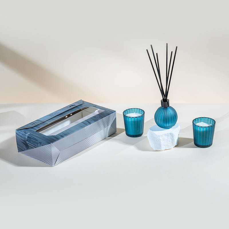 Lumanari parfumate pahare mici cu dungi verticale X2 Sticla cu difuzor de stuf volatil cu bec mic cu dungi verticale