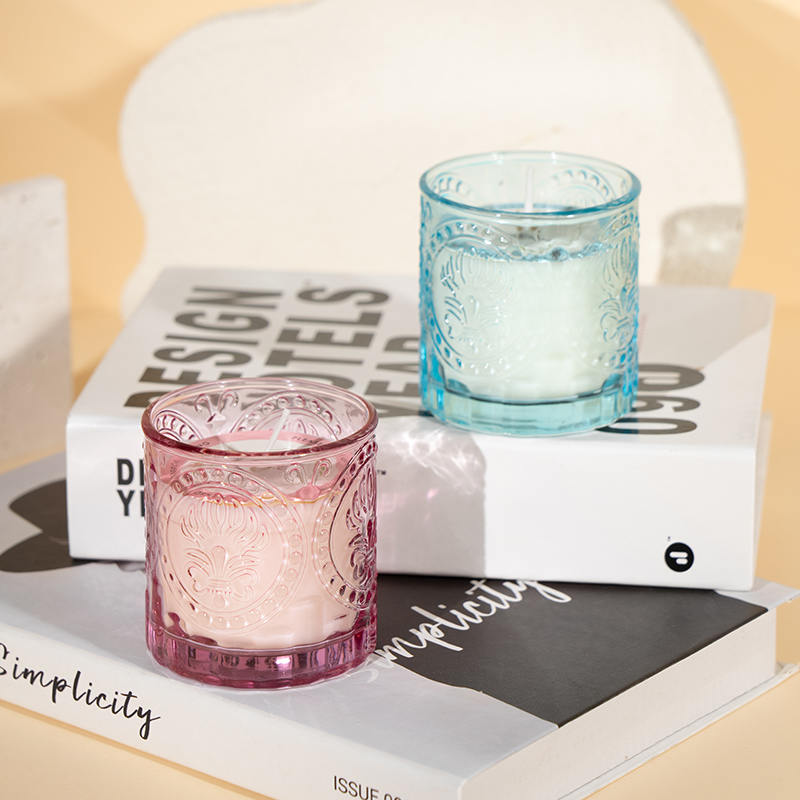 Lumanare parfumata cu sticla gratioasa de Ziua Mamei -producator de lumanari din ceara de soia ecologica